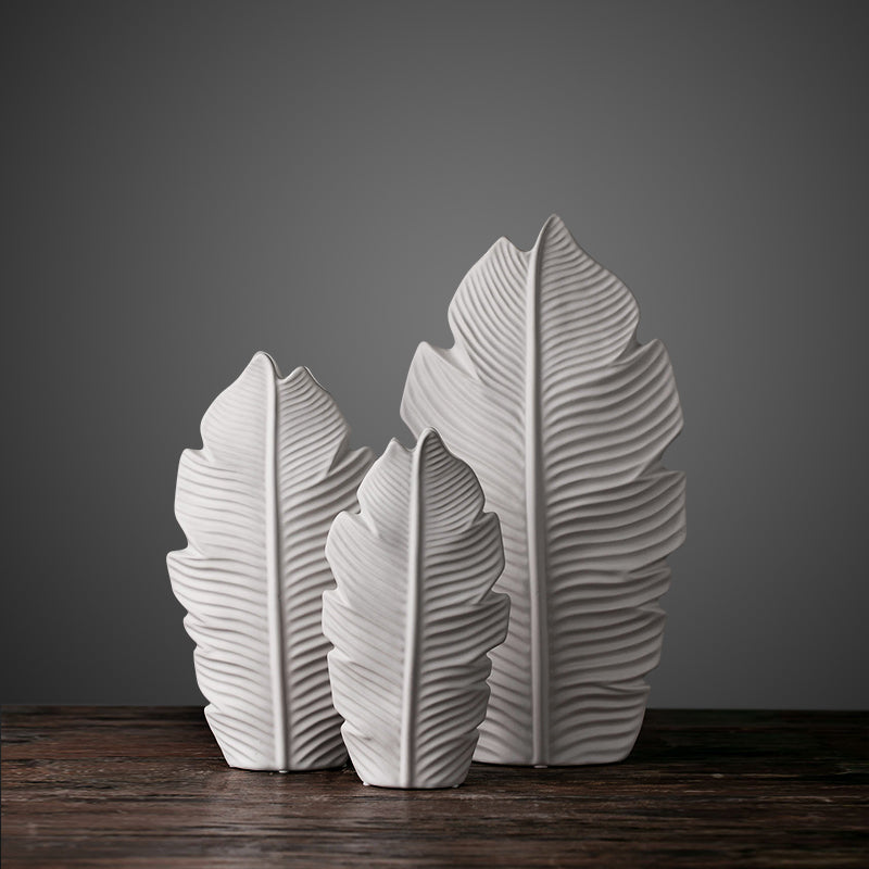 White Ceramic Leaf Sculpture Vase Set