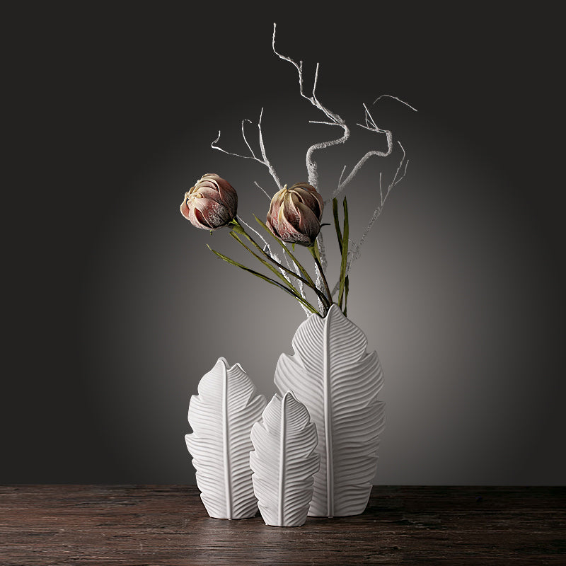 White Ceramic Leaf Sculpture Vase Set