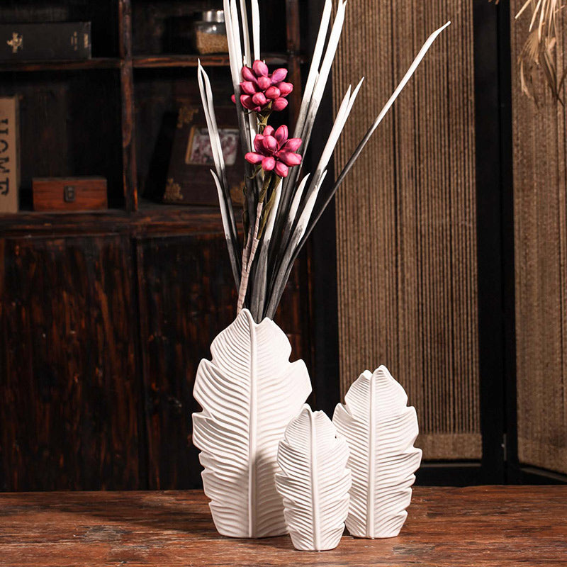 White Ceramic Leaf Sculpture Vase Set